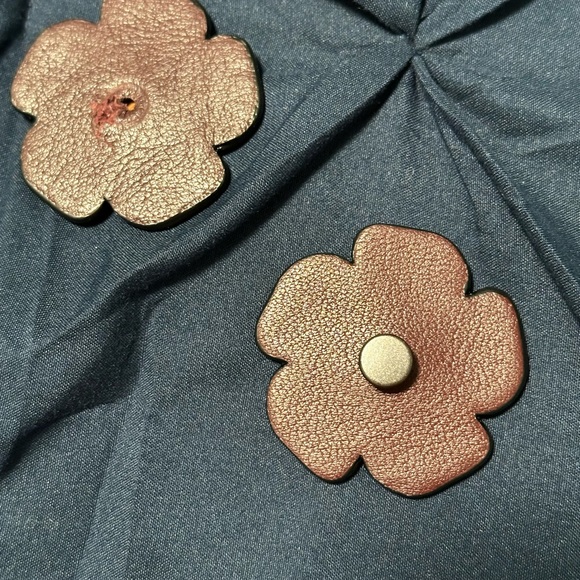 SOLD Coach Tea Roses (5) - Picture 5 of 13